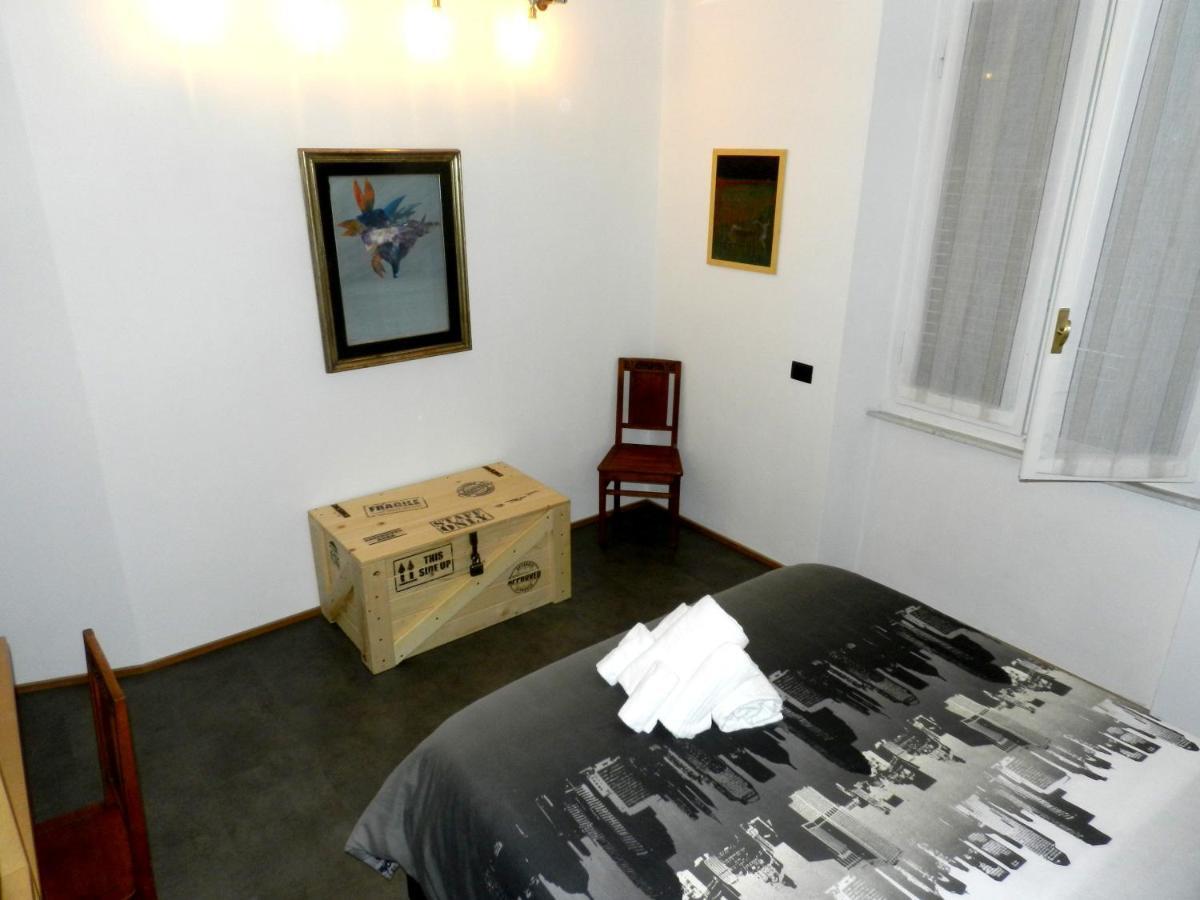 2nd Floor - 5 Terre Apartment