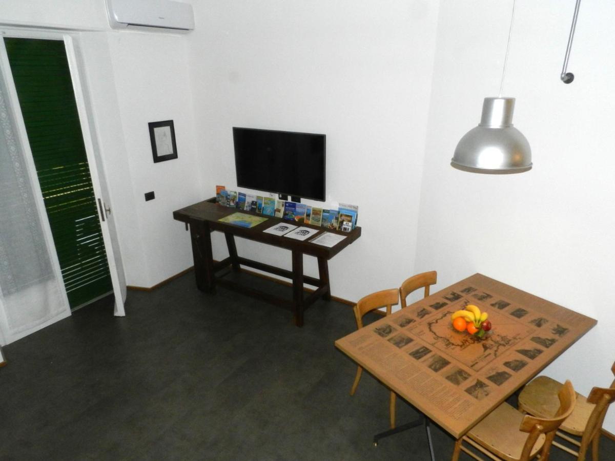 2nd Floor - 5 Terre